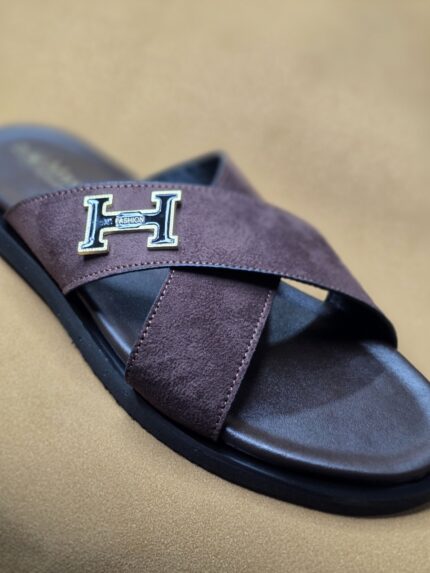 MM406 non leather cross sandals
